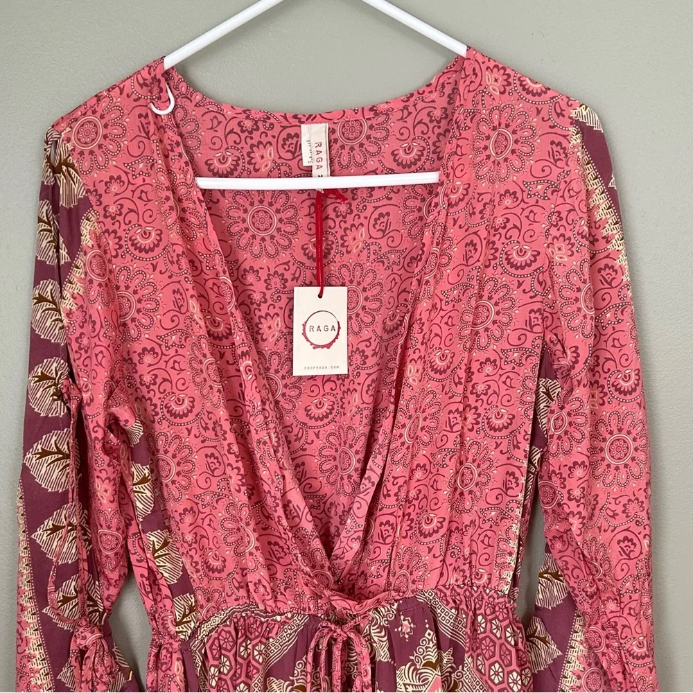 NWT raga passion struck slit sleeve mini dress women’s size medium pink boho - Picture 2 of 10